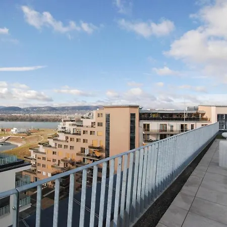 Apartament River Danube Flat W Balcony And Free Guarded Parking Budapeszt