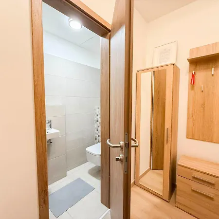 Apartament River Danube Flat W Balcony And Free Guarded Parking Budapeszt