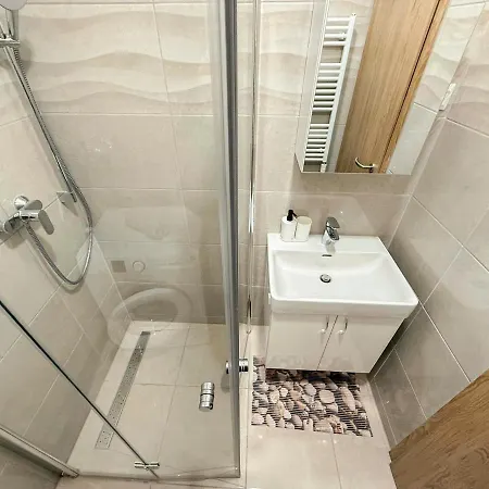 River Danube Flat W Balcony And Free Guarded Parking