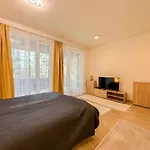 Apartman River Danube Flat W Balcony And Free Guarded Parking *